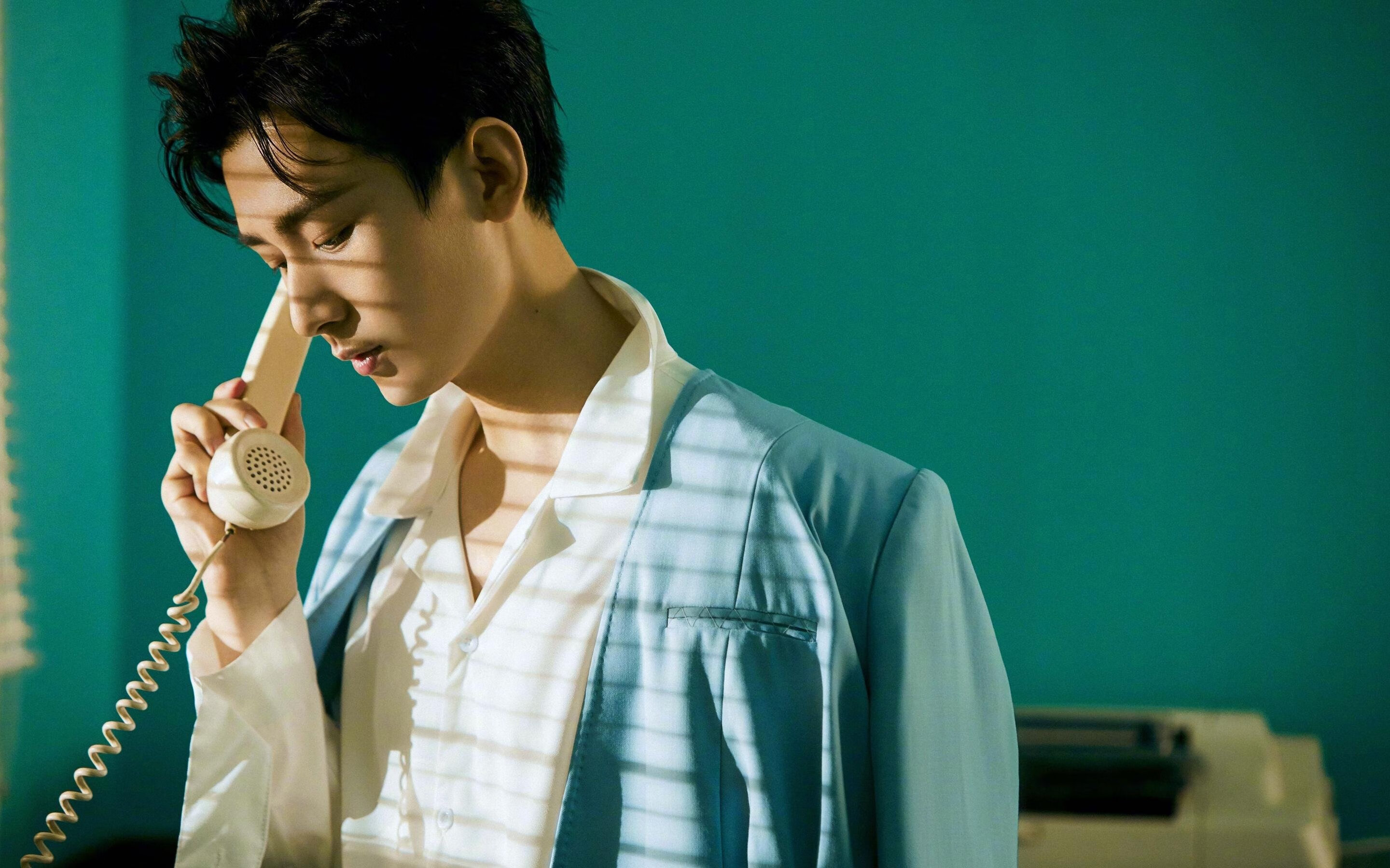 草根掀翻豪门!爱尔兰掀翻切尔西,基耶萨成胜负手引爆绿茵场