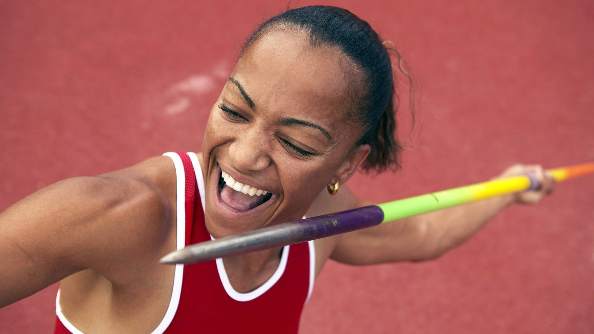 从巴格达到安联,脚踝间的战争与格列兹曼的加冕之夜